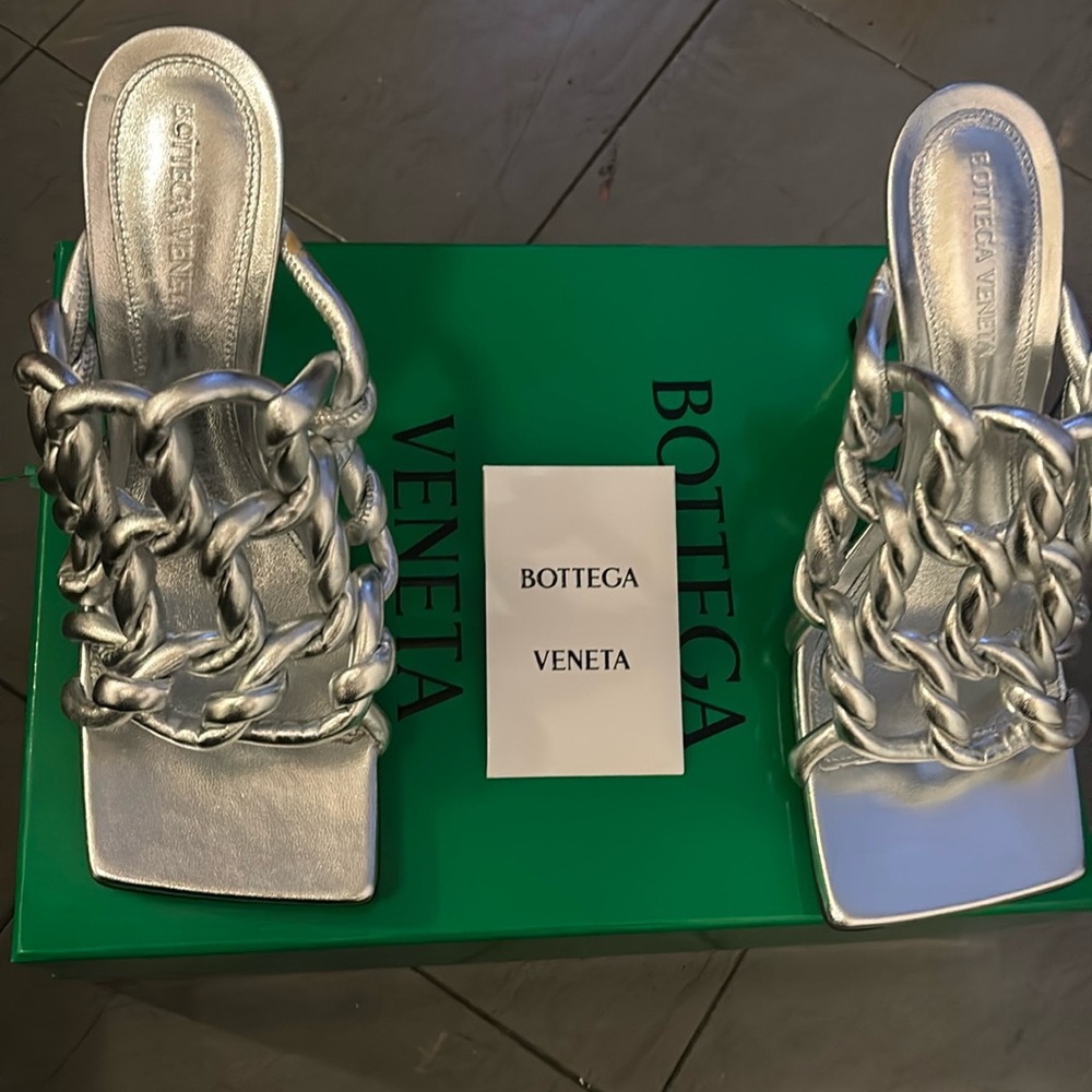 Bottega veneta shoes